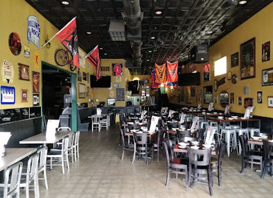 texas/lubbock/texas-tech-university/bar/cricket-s-draft-house-grill