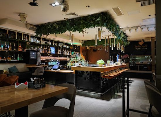croatia/zagreb/kaptol/bar/khala-restaurant-bar
