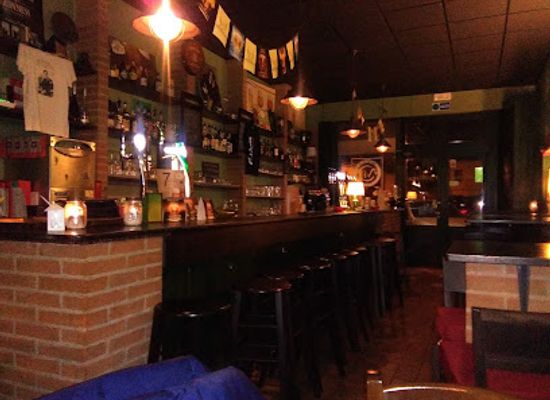 italy/marche/bar/oscar-wilde