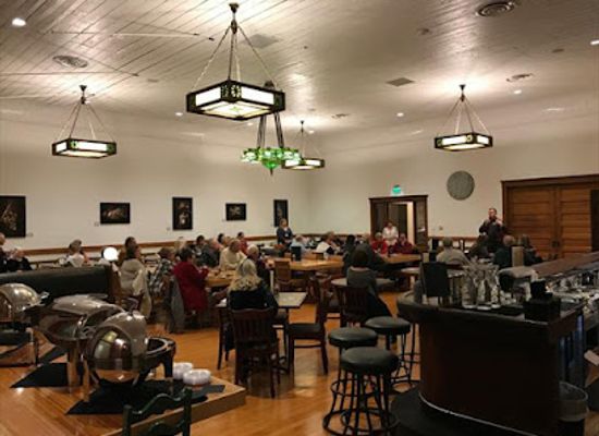 iowa/clear-lake/bar/k-b-emporium