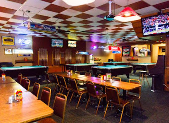 nebraska/columbus/bar/maximus-restaurant-sports-bar
