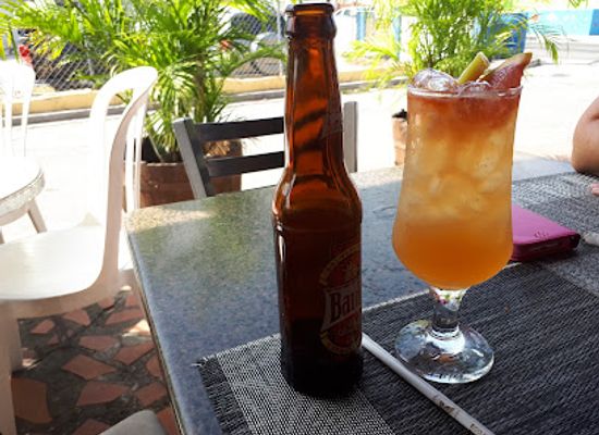 barbados/christ-church/bar/king-s-tavern