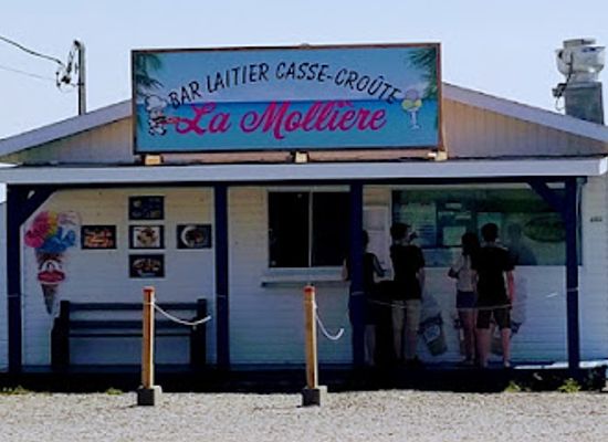 canada/forillon-national-park/bar/bar-laitier-casse-croute-la-molliere