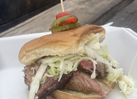 nebraska/chadron-state-park/bar/kingdom-grillers-bbq