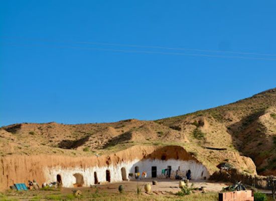 tunisia/the-matmata-mountains/bar/dar-saliha