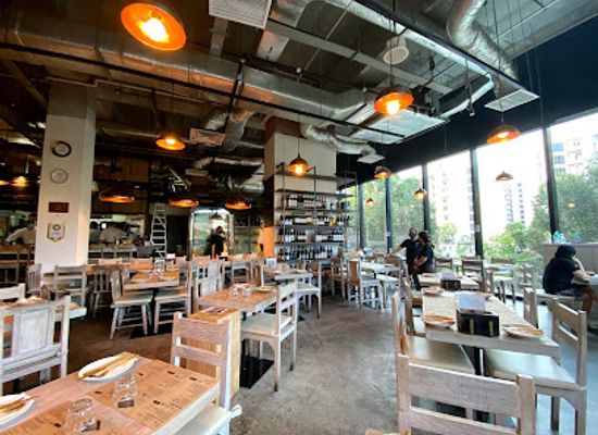singapore/bukit-batok/bar/io-italian-osteria
