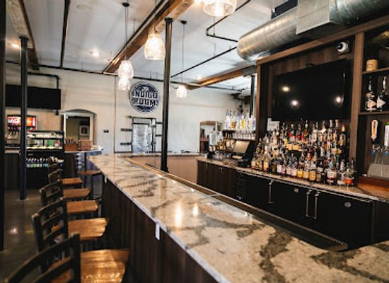 iowa/amana-colonies/bar/indigo-room