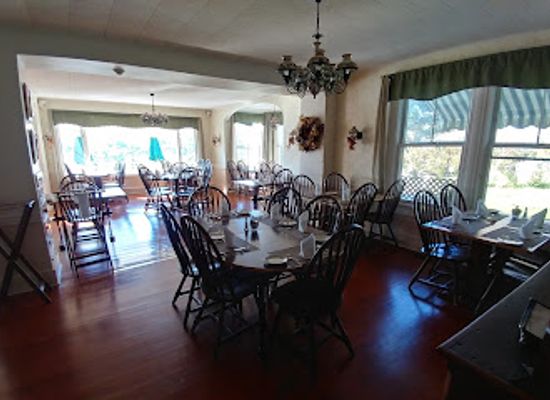 connecticut/litchfield-hills/bar/the-hopkins-inn-restaurant
