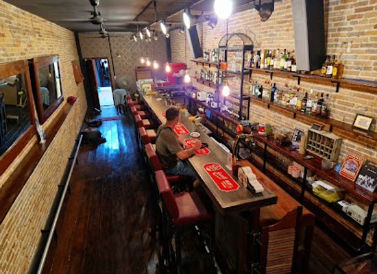 cambodia/battambang/bar/old-town-records-bar-restaurant