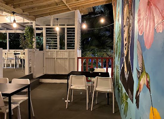 puerto-rico/arecibo/bar/amapola-rooftop