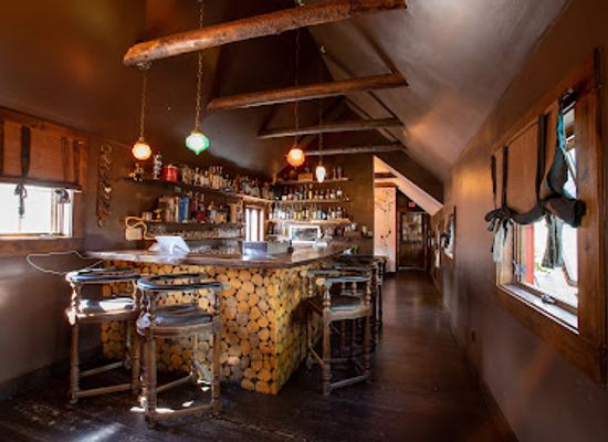 colorado/crested-butte/bar/the-dogwood
