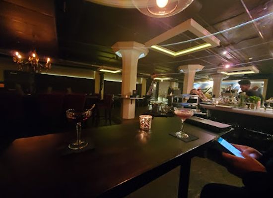 ohio/northeast-ohio/bar/society-lounge