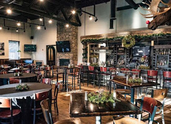 oklahoma/choctaw-country/bar/roadhouse-bar-grill-steaks-seafood-friends