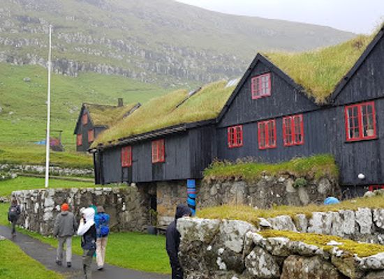 faroe-islands/streymoy/bar/vingarourin