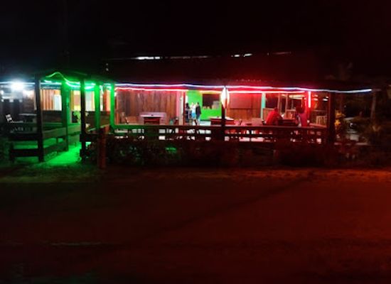 suriname/brokopondo-district/bar/smoking-sita