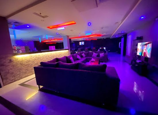 kuwait/mubarak-al-kabeer-governorate/bar/esz-gaming-lounge