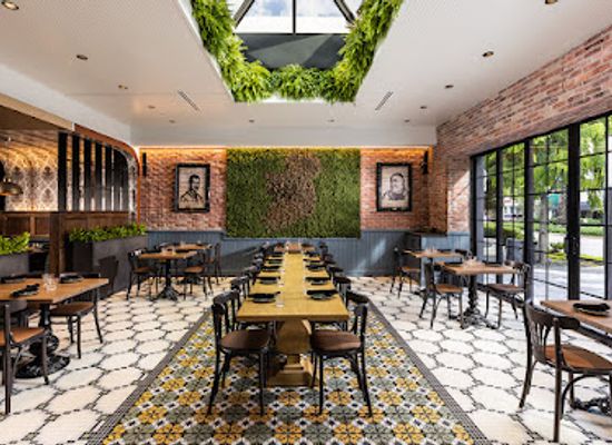 florida/miami/coral-gables/bar/john-martin-s-irish-pub-restaurant
