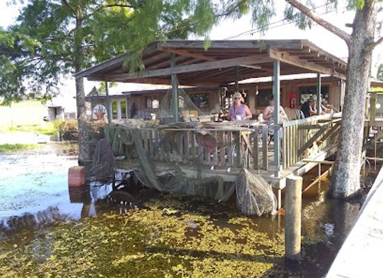 louisiana/atchafalaya-basin/bar/turtle-s-bar-grill