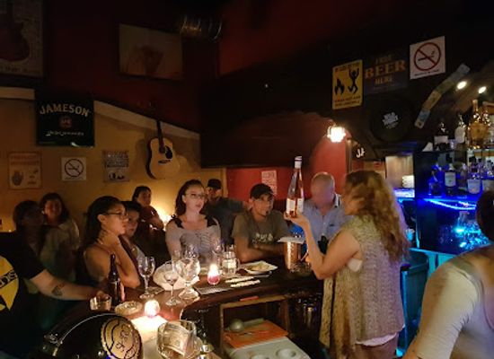 guatemala/antigua-guatemala/bar/la-taverna