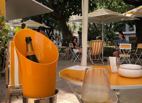 monaco/monte-carlo/bar/veuve-cliquot