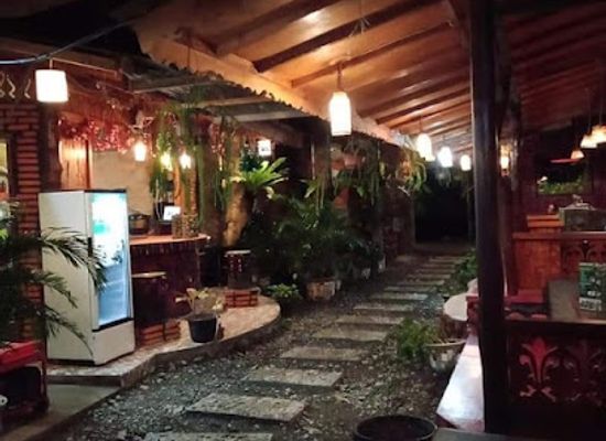 indonesia/bukit-lawang/bar/cave-rock-cafe