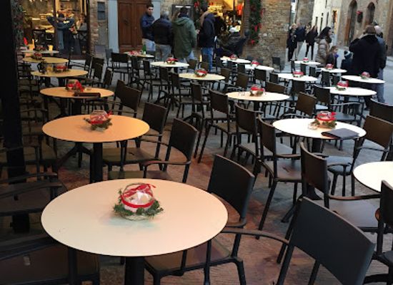 italy/san-gimignano/bar/magnino