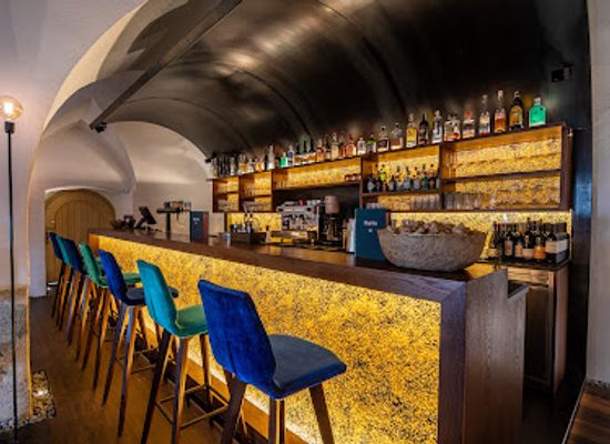 italy/val-venosta/bar/flurin-bar-restaurant-suites
