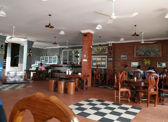 cambodia/preah-vihear/bar/phnom-tbaeng-restaurant