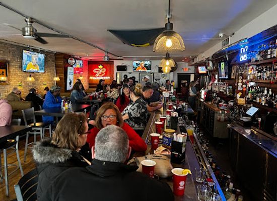 michigan/grand-rapids/heritage-hill/bar/grand-rapids-garage-bar-grill