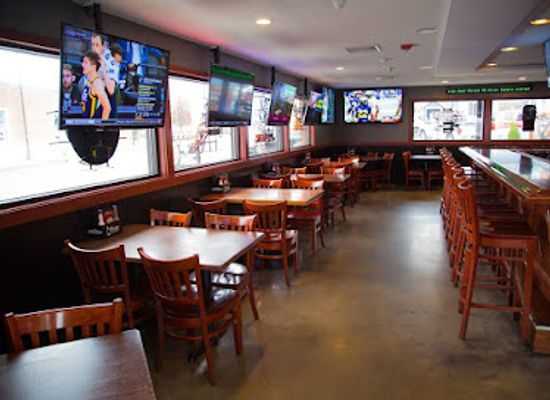 massachusetts/salem/bar/sidelines-sports-bar-grill