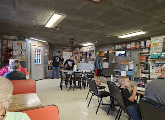 missouri/osage-plains/bar/cafe-76