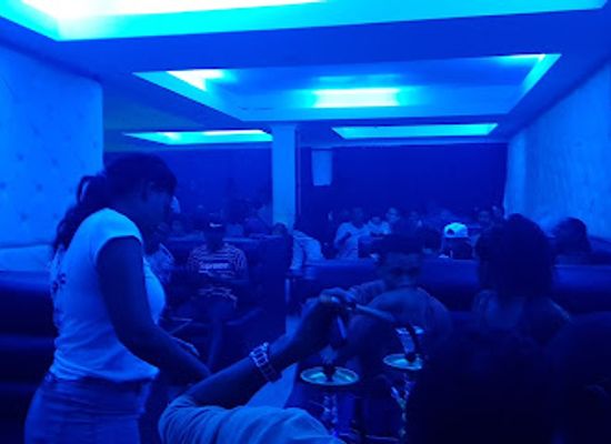 cabo-verde/praia-de-atalaia/bar/globe-shisha-lounge