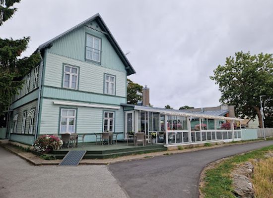 estonia/laane-county/bar/wiigi-kohvik