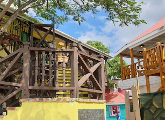 antigua-and-barbuda/all-saints/bar/antigua-und-barbuda