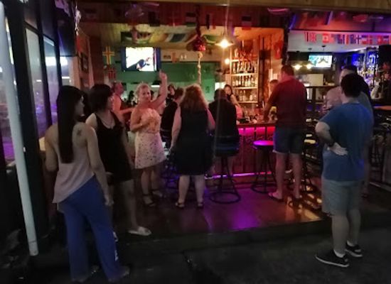 thailand/phuket/karon/bar/mos-bar