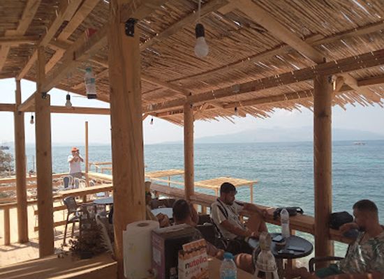 albania/delvina/bar/shqiponja-beach