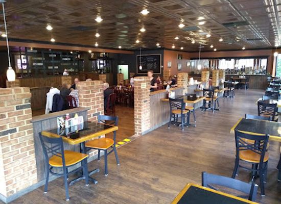 virginia/middle-peninsula/bar/mobjack-tavern
