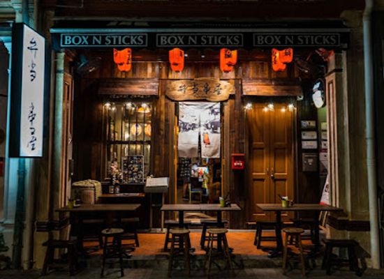 singapore/kampong-glam/bar/box-n-sticks-kandahar