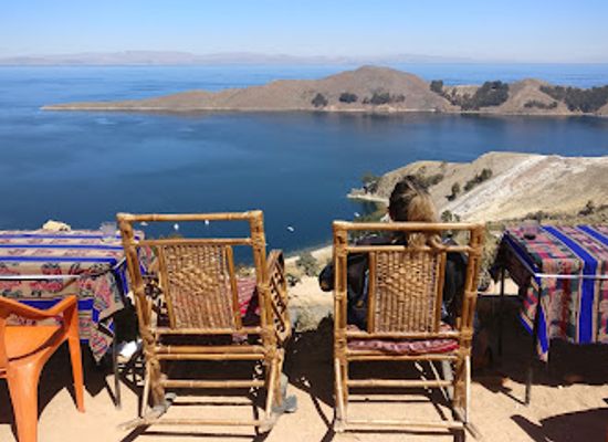 bolivia/lake-titicaca/bar/pachamama