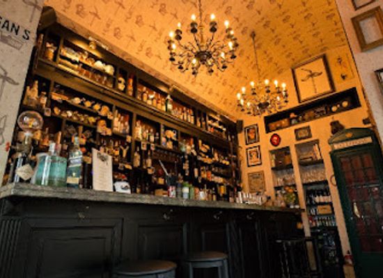 italy/naples/chiaia/bar/flanagan-s-bar