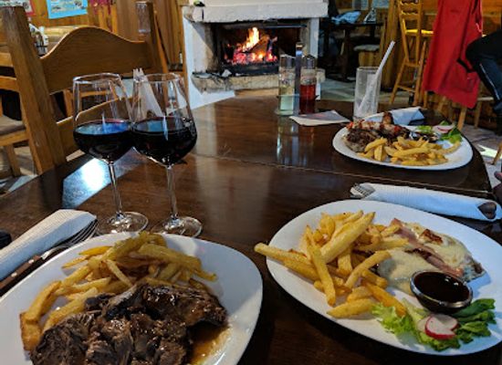bulgaria/borovets/bar/hunters
