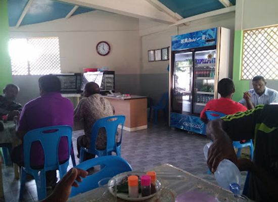 maldives/faafu-atoll/bar/nazara-cafe