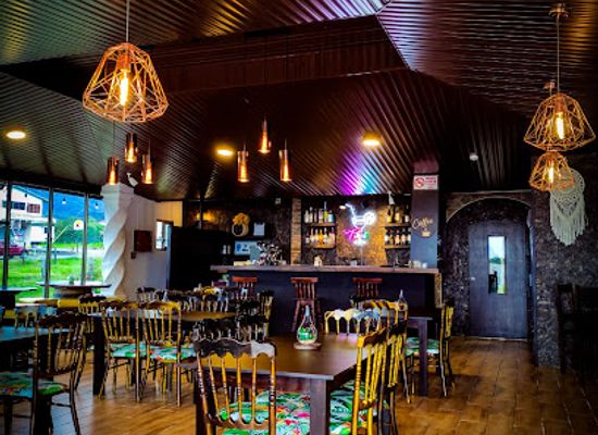 panama/volcan/bar/fika-s-restaurat-and-coffee-shop