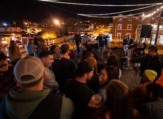 oklahoma/frontier-country/bar/coney-bar