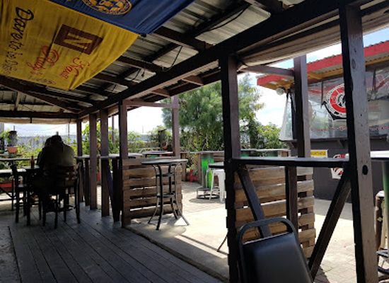 tonga/nuku-island/bar/nauti-ruby-s-bar-restaurant