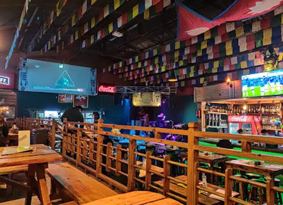 nepal/poon-hill/bar/irish-pub