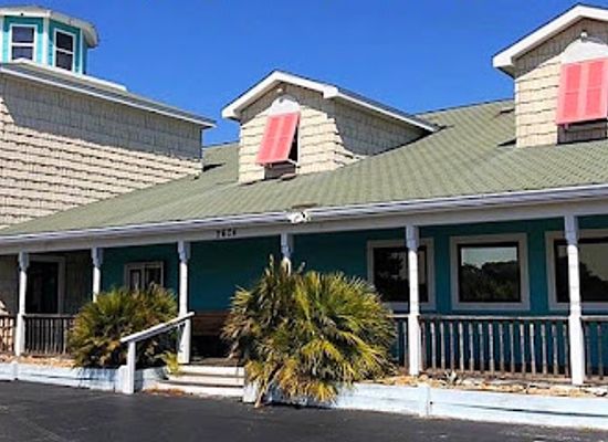 north-carolina/crystal-coast/bar/on-the-rocks