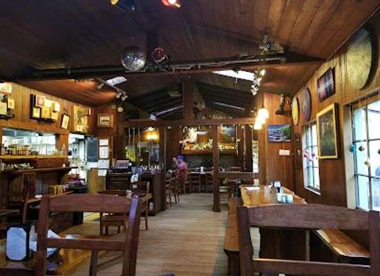 california/big-sur/bar/fernwood-tavern