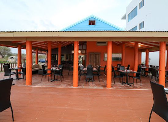 anguilla/sandy-hill/bar/barrel-stay-beach-front-restaurant