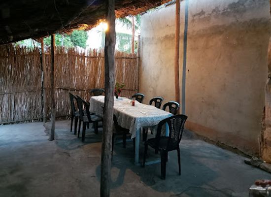 mozambique/vilanculos/bar/zita-s-food